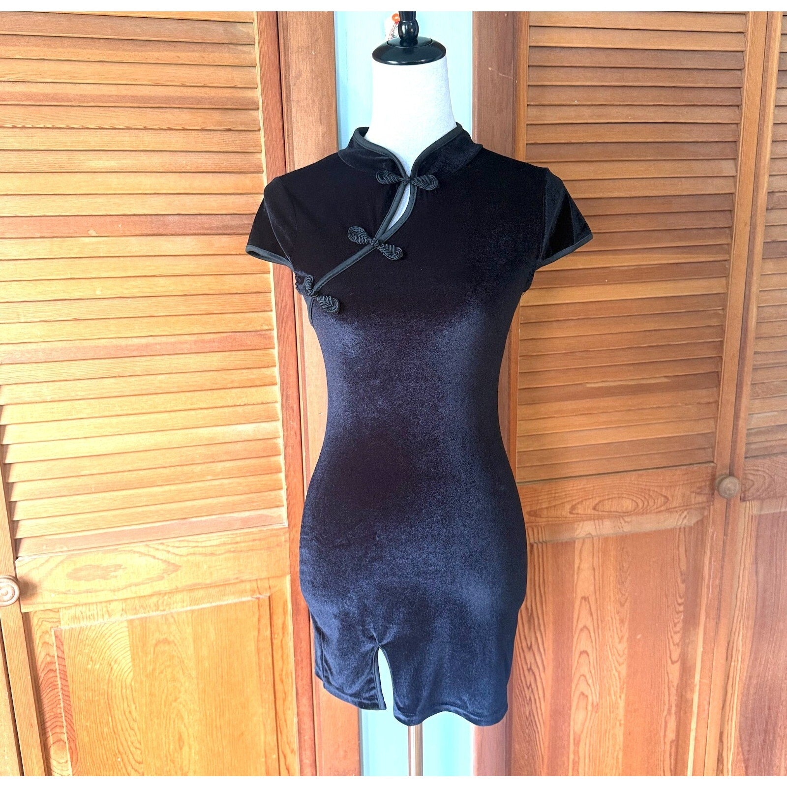Gothic Victorian Punk Emo Shanghai Nights Black Velvet Cheongsam Dress