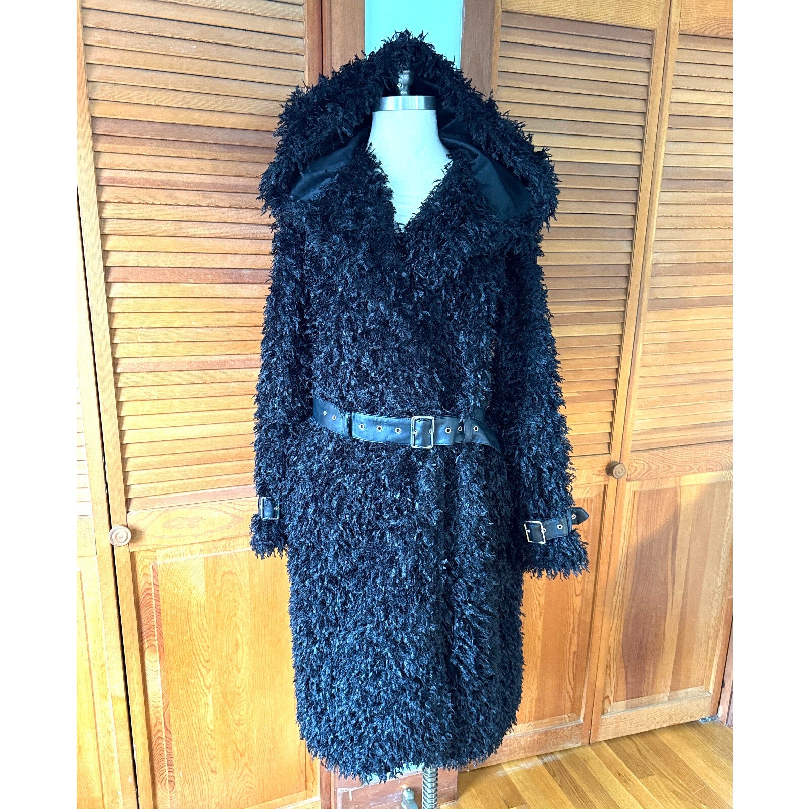 Killstar Goth Punk Black Faux Fur & Buckles Oversized Hooded Coat Jacket S-M