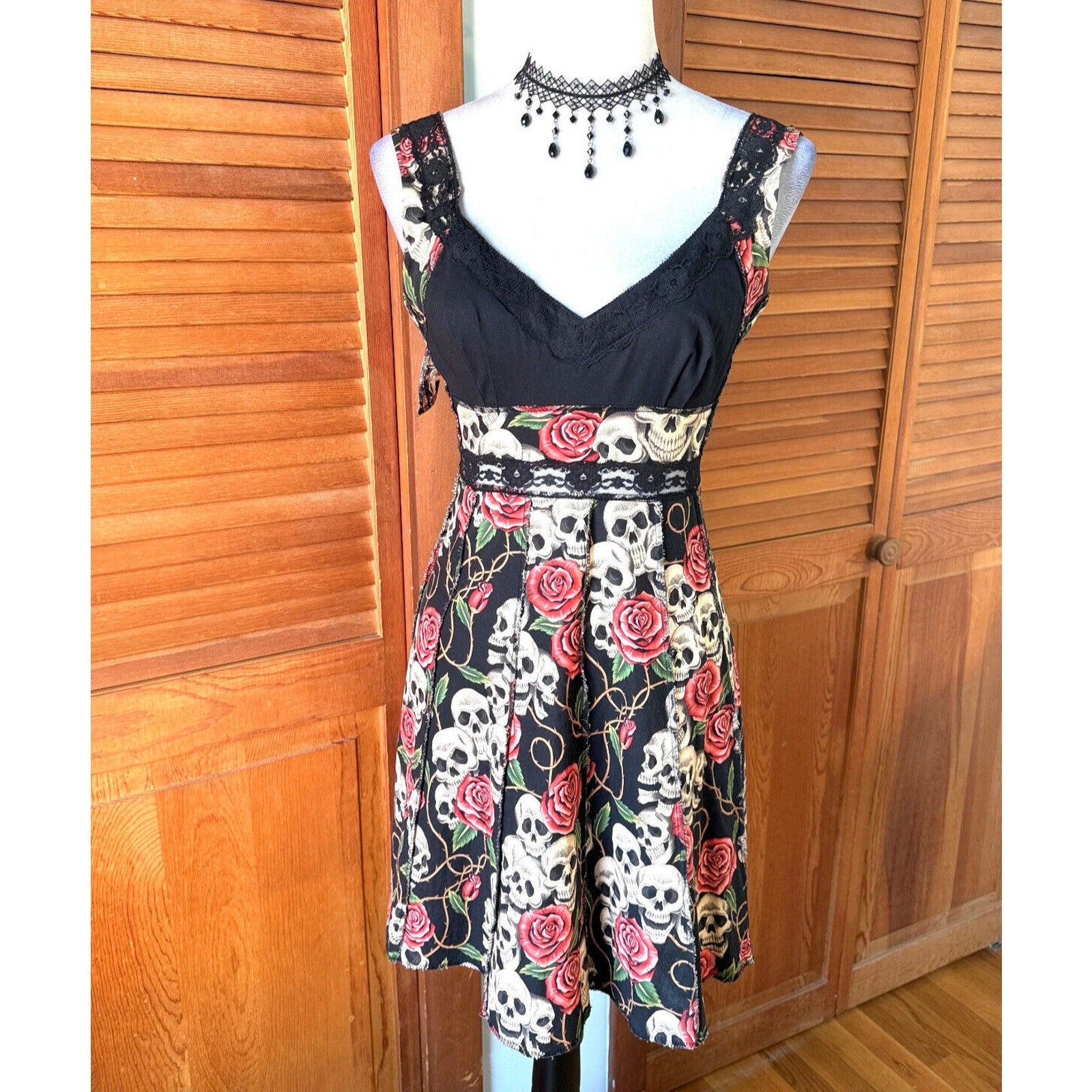 Vintage Shrine of Hollywood To Thy Skull My Rose Black Goth Punk Y2K Dress XS-S