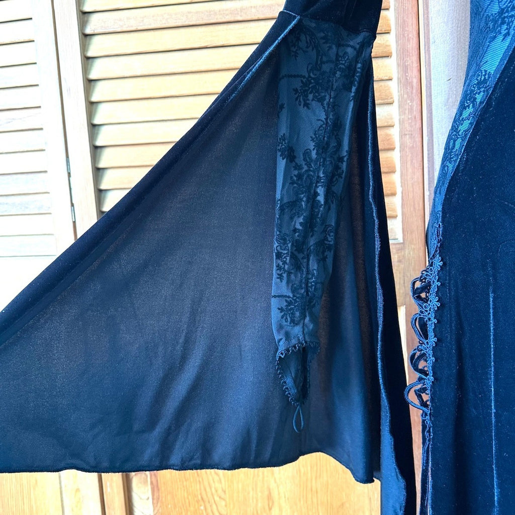 Devil Fashion Gothic Victorian Vampire "Velvet Maiden" Lace Long Gown Dress