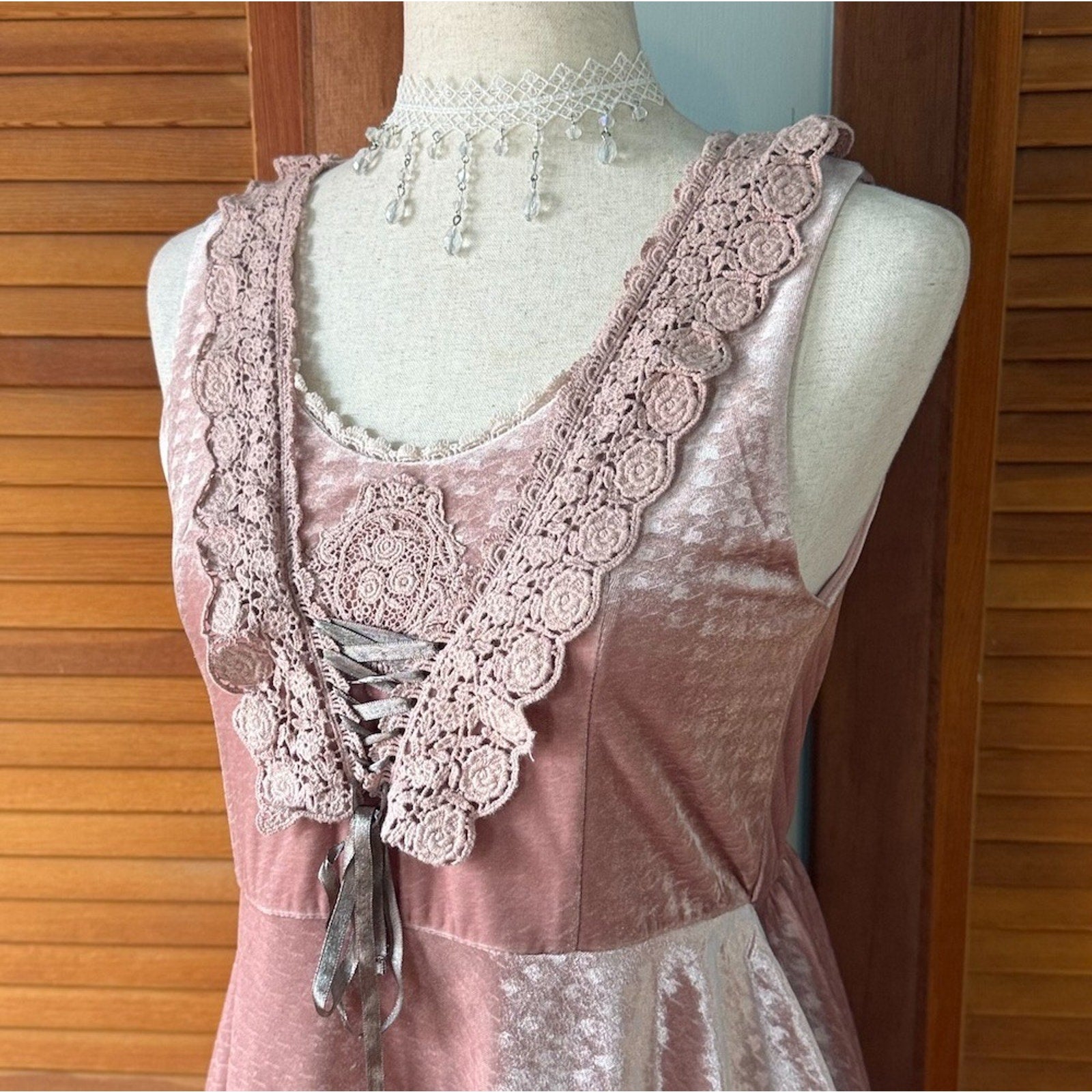 Axes Femme J-fashion Gyaru Jirai Kei Dollcore Pink Velvet Ruffle Dress S-M