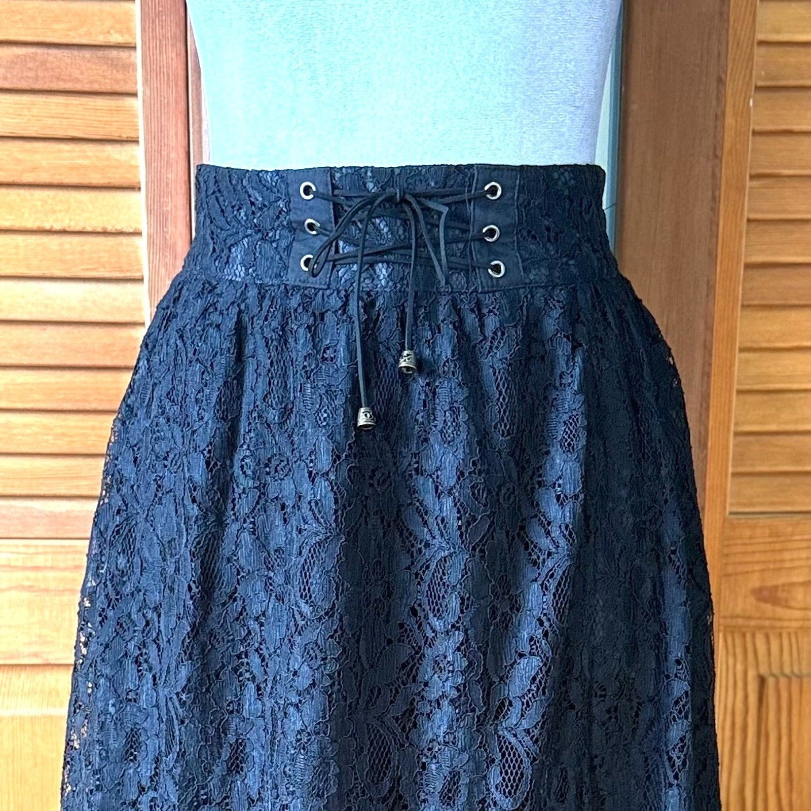 Axes Femme J-fashion Gyaru Himekaji Goth EGL Dollcore Black Lace Midi Skirt S-M