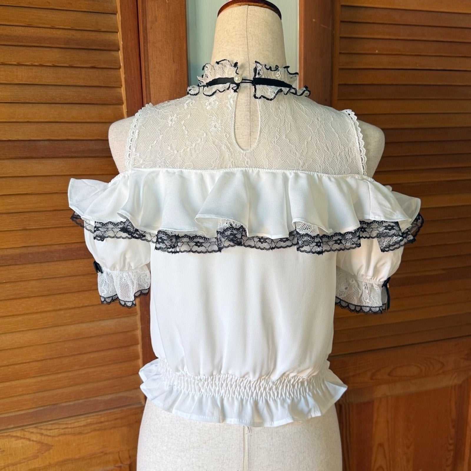 J-fashion Jirai Kei Gyaru Ryousangata Harajuku Bow Heart White Blouse Top