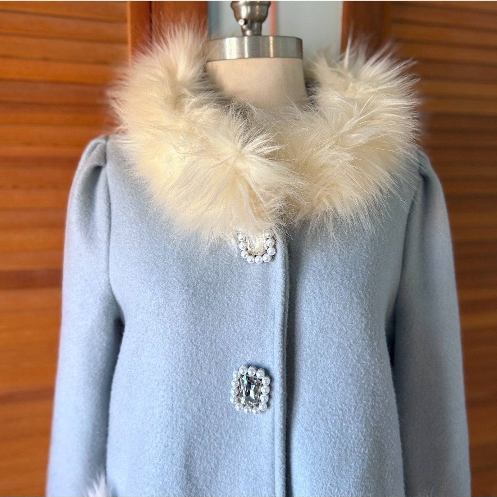 Swankiss J-Fashion Kawaii Jirai Kei White Faux Fur Blue Wool Blend Pea Coat M-L