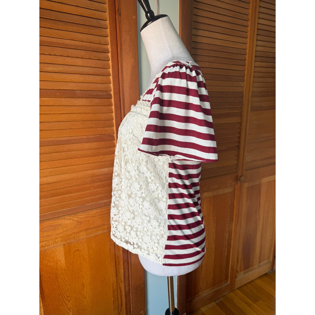 Axes Femme Jfashion Lolita Jirai Gyaru Kawaii Striped Burgundy White Lace Top M