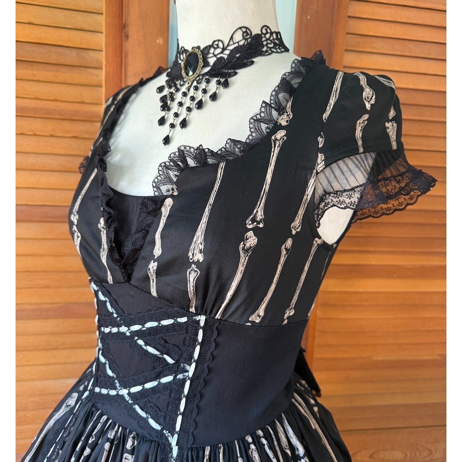 Vintage Lip Service Lolita Bones Gothic EGL Dollcore Kawaii Himekaji Dress M