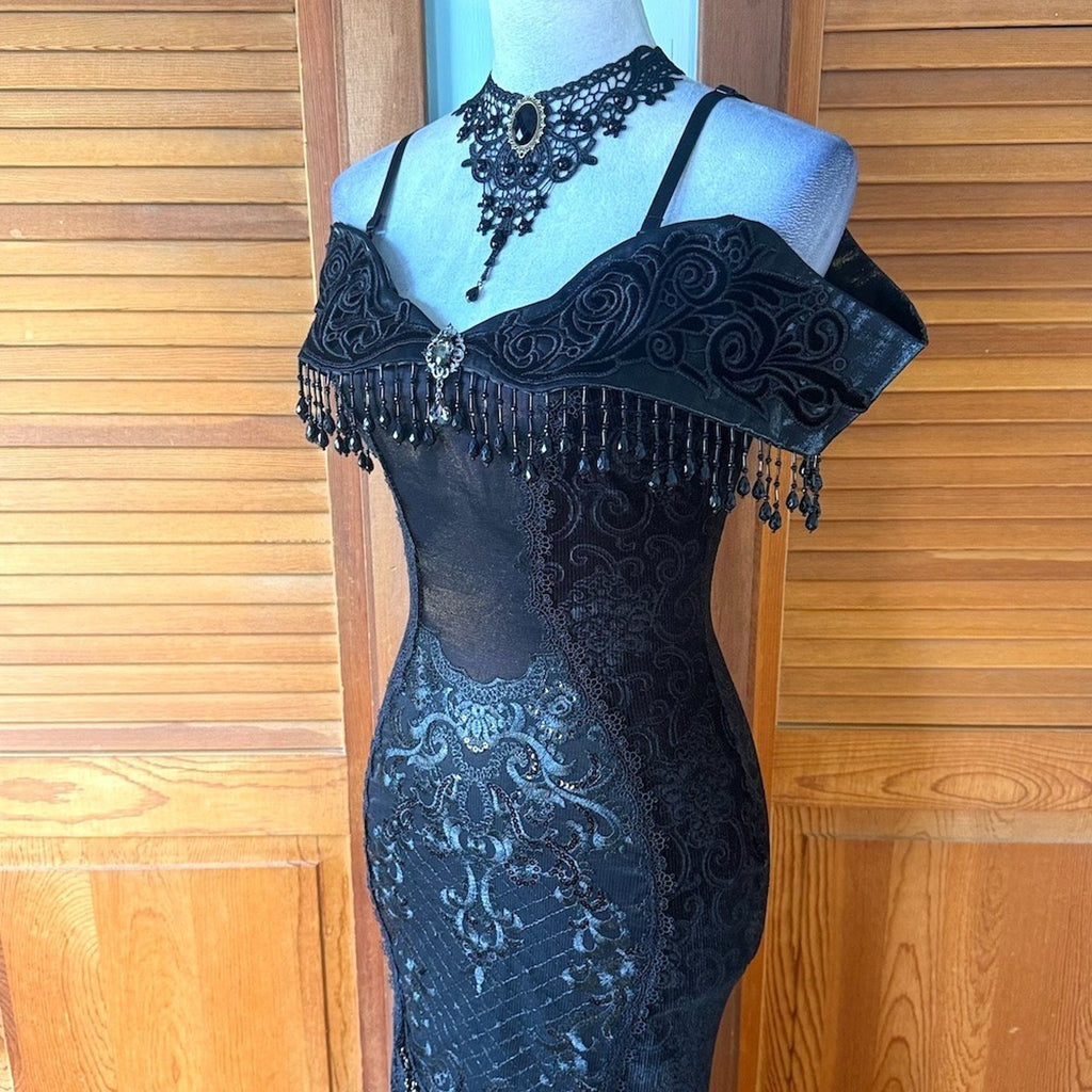Devil Fashion Gothic Victorian 'Vampire Masquerade' Black Velvet Beaded Gown