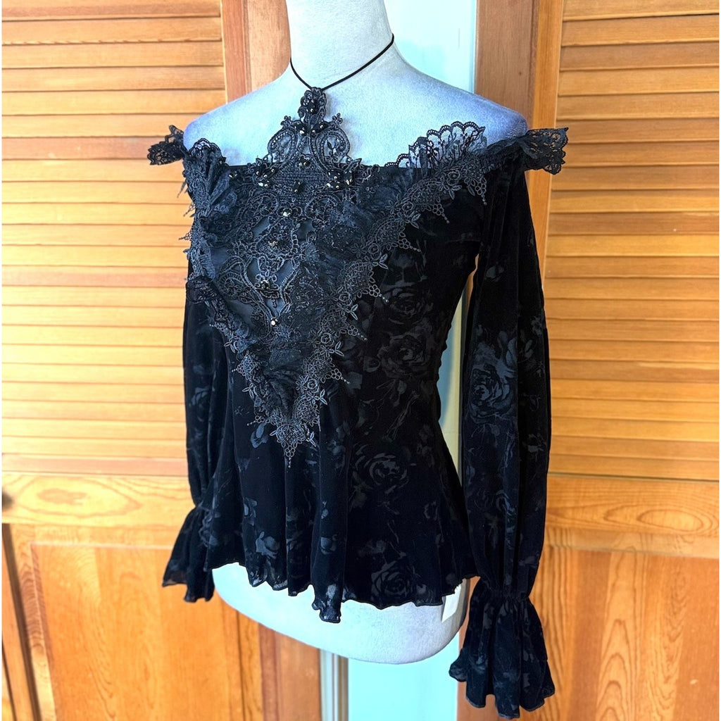 Devil Fashion Gothic Victorian Vampire Black Velvet Rose & Lace Beaded Top