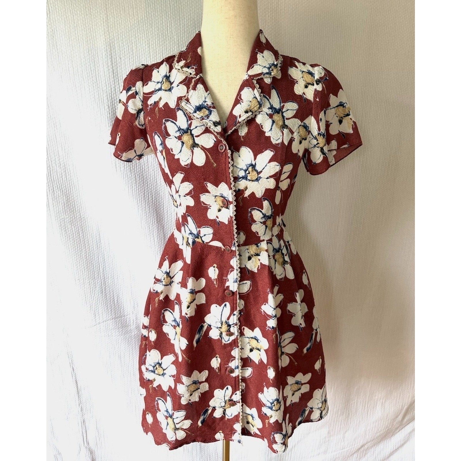 Axes Femme Lolita J-Fashion Jirai Gyaru Dollcore Burgundy Floral Dress M