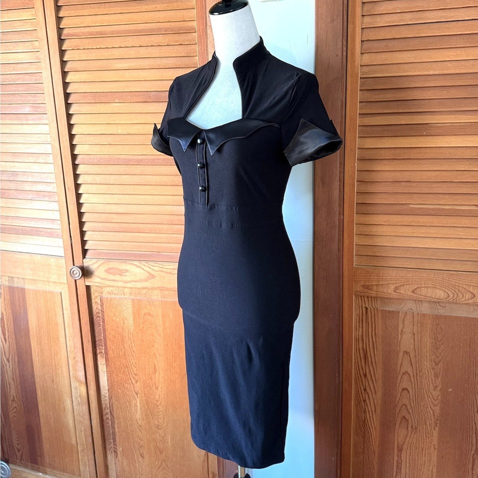 Killstar Punk Goth Cyber Pinup Y2K Sexy Bodicon Black Bat Wing Dress XS