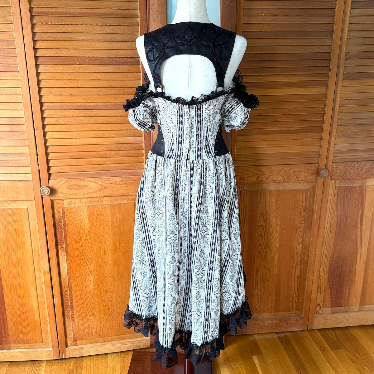 Vintage Lip Service Winchester Emporium Steampunk Victorian Ivory Gown