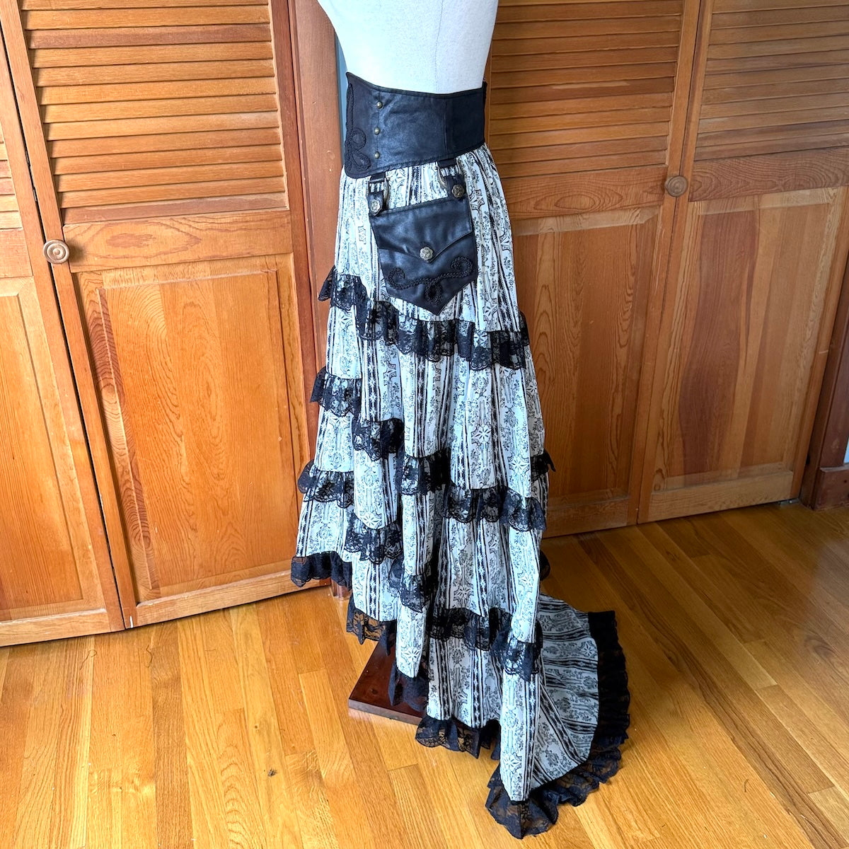 Vintage Lip Service Winchester Emporium Gothic Steampunk Victorian High Waist Skirt