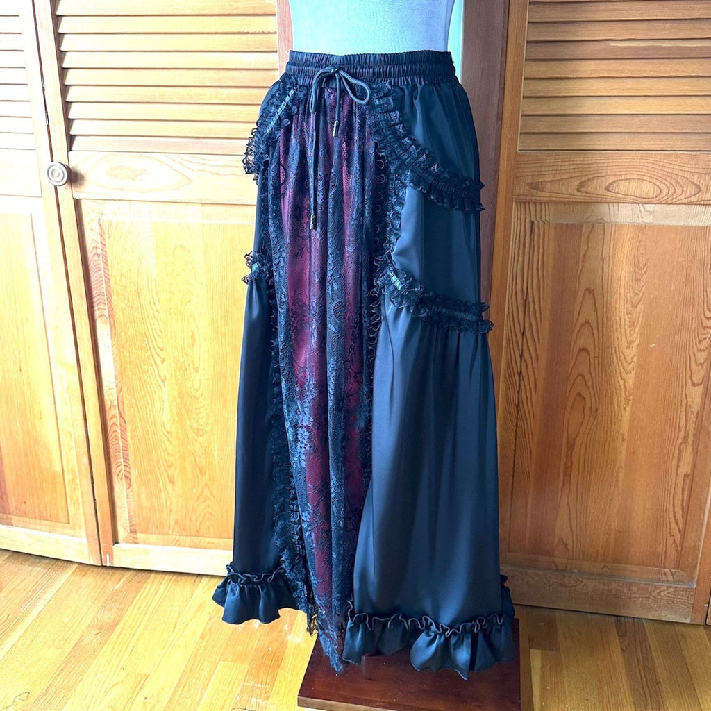 Dark in Love Gothic Victorian Vampire Vkei Black & Red Satin Ruffle Lace Skirt