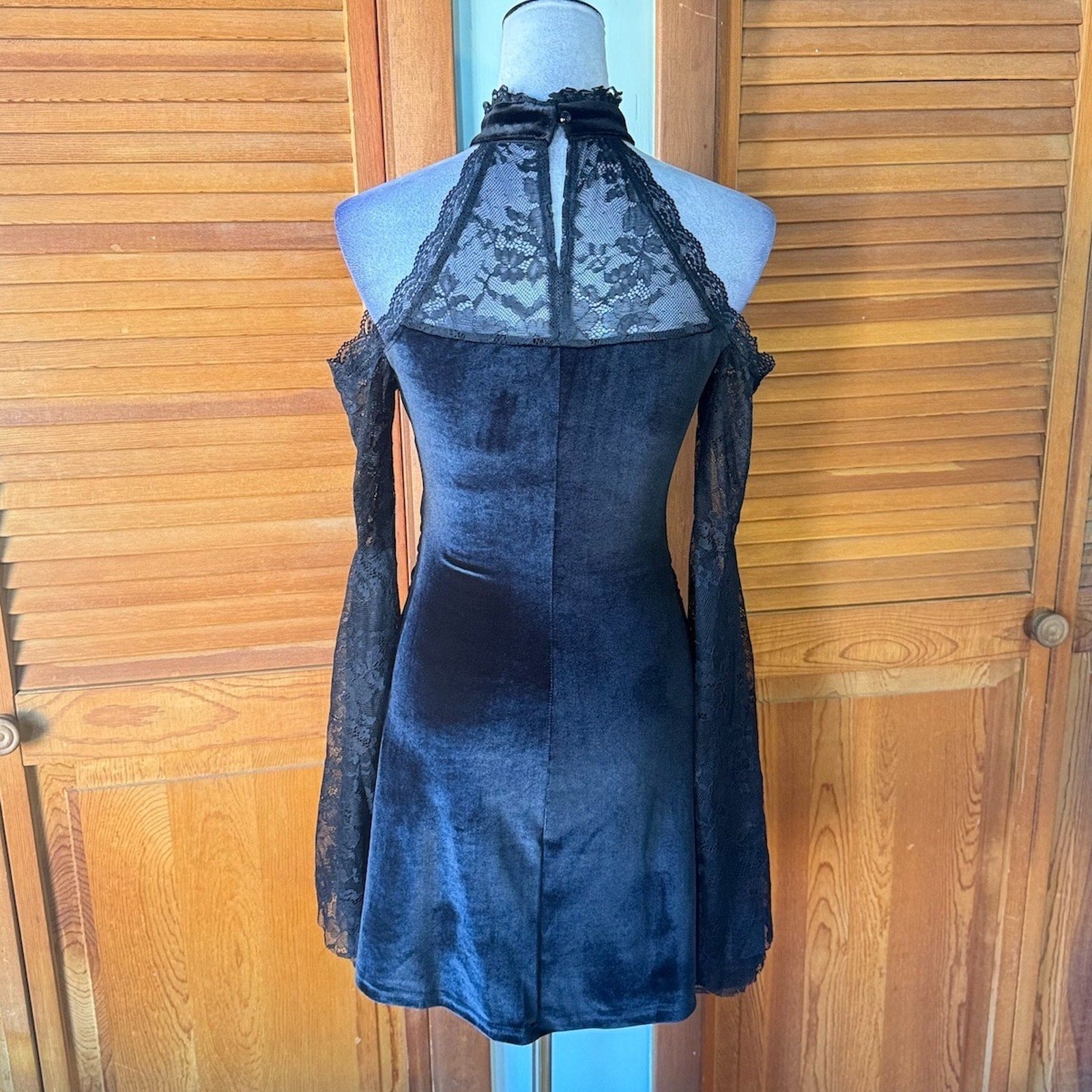 Gothic Victorian Vampire Dark Fairycore Velvet & Lace Bell Sleeve Mini Dress