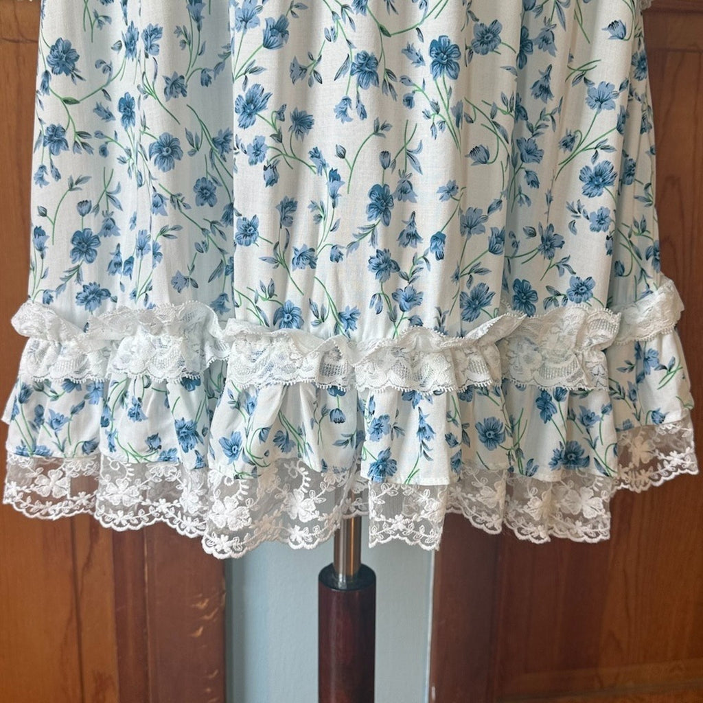 Bodyline J-fashion Gyaru Fairycore Kawaii Dolly White & Blue Floral Dress