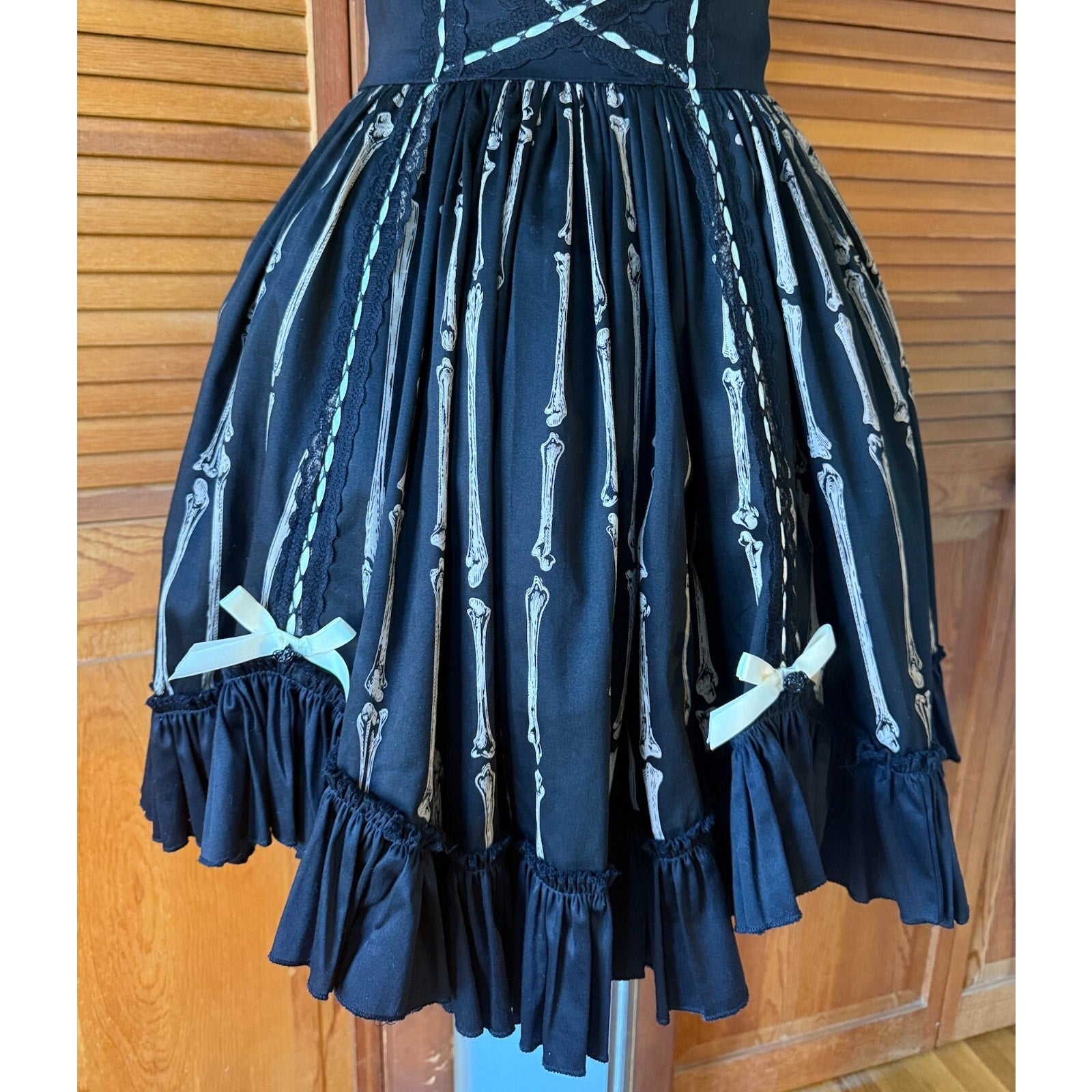 Vintage Lip Service Lolita Bones Gothic EGL Dollcore Kawaii Himekaji Dress M