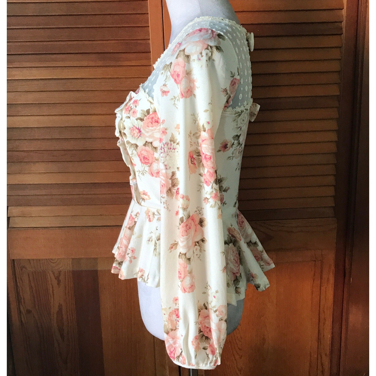 Liz Lisa Style Victorian Lolita Kawaii J-fashion White Pink Rose Peplum Top S