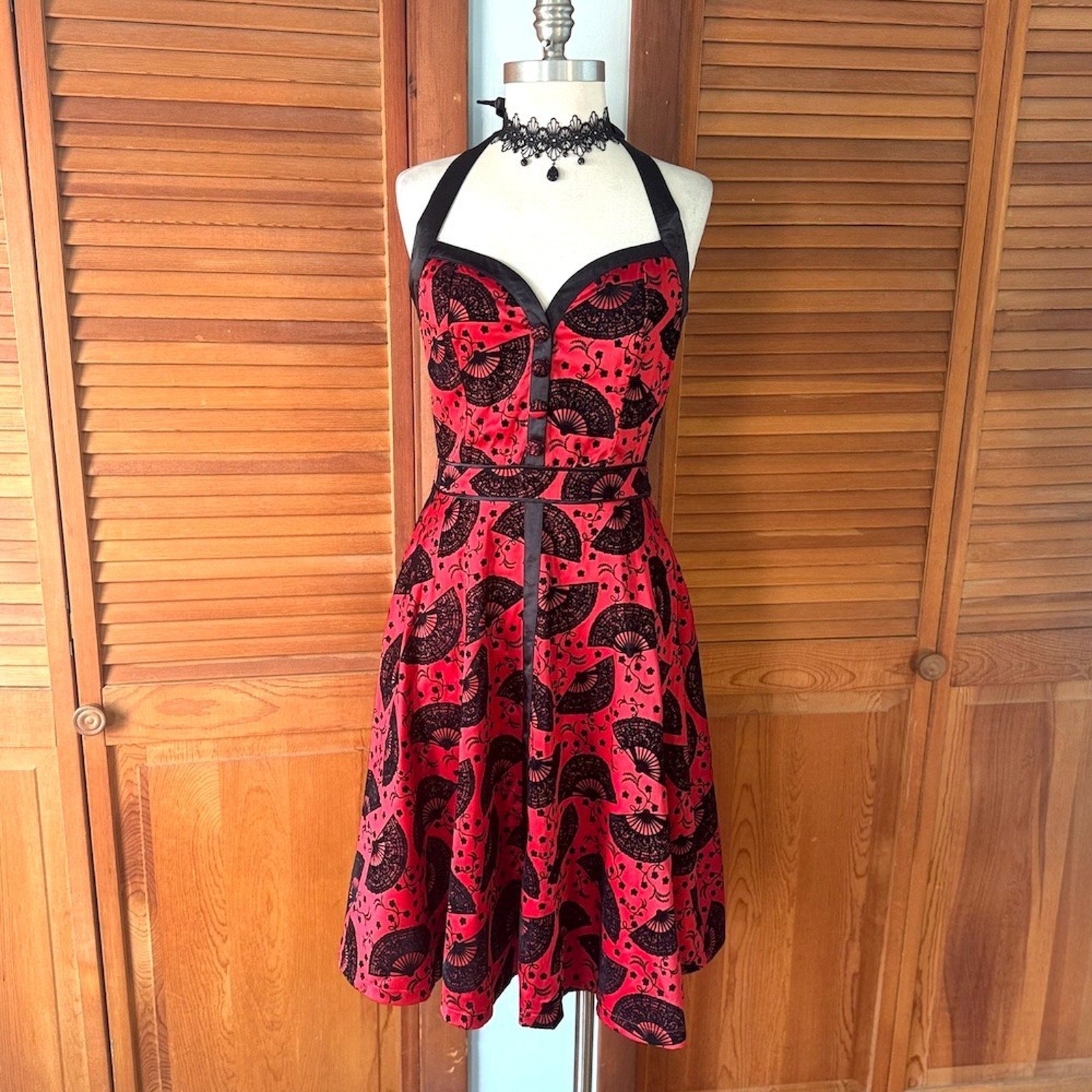 Voodoo Vixen Goth Punk Retro Vampire Red Black Fan Halter Tie Neck Dress M