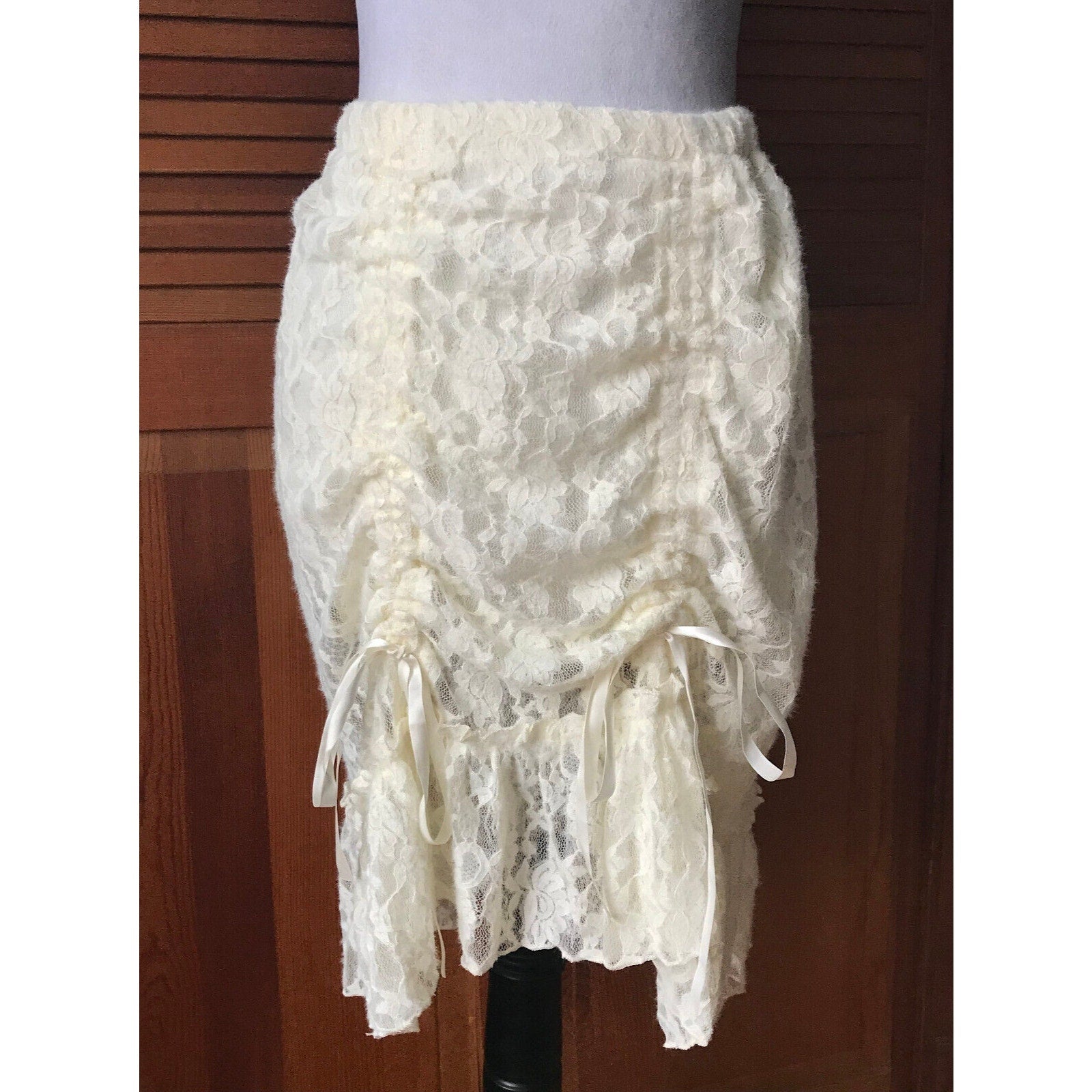 Victorian Whimsigoth Cottage Coquette Fuzzy Ivory White Lace Gathered Skirt
