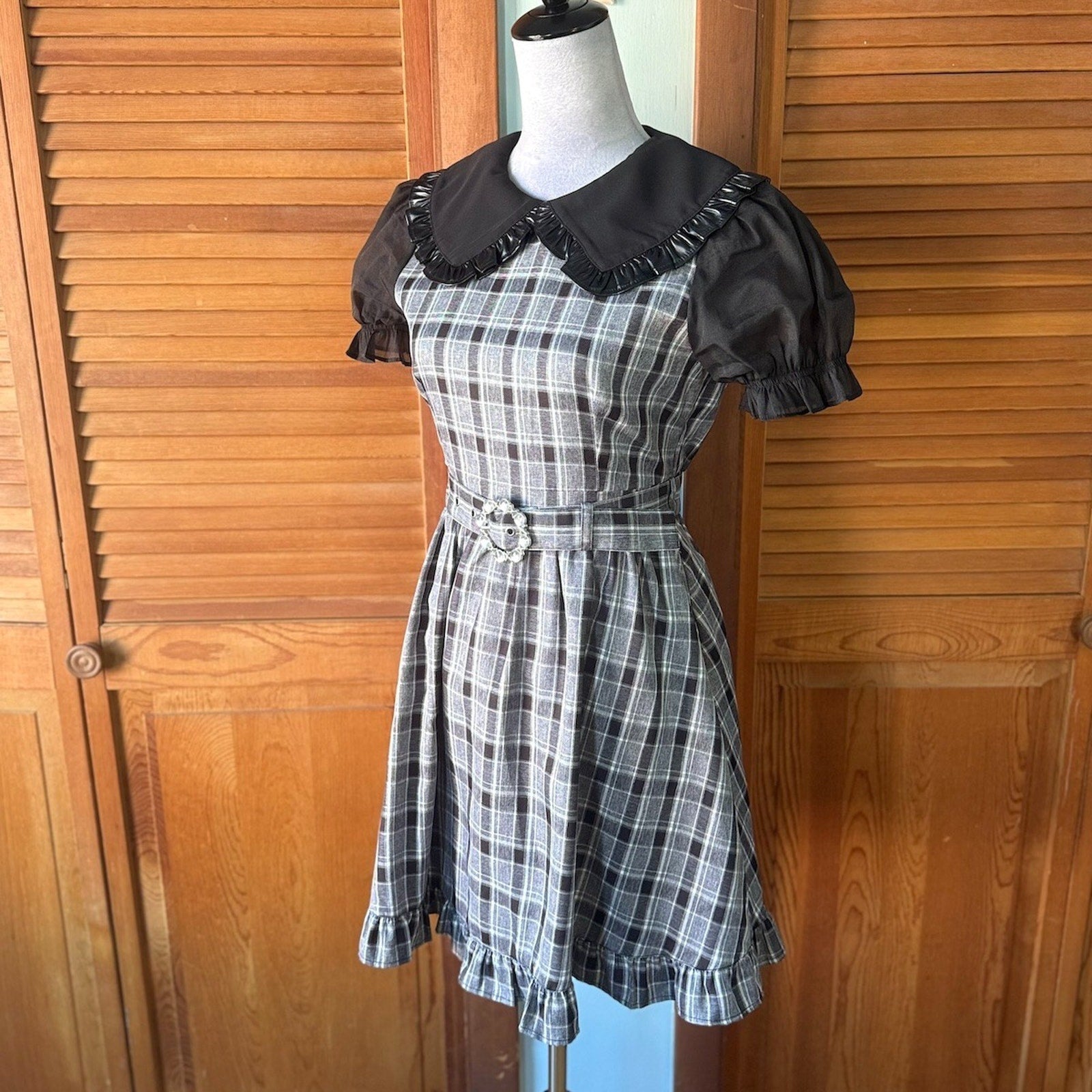 Ank Rouge J-fashion EGL Gyaru Harajuku Dollcore Gray Plaid Black Collar Dress M