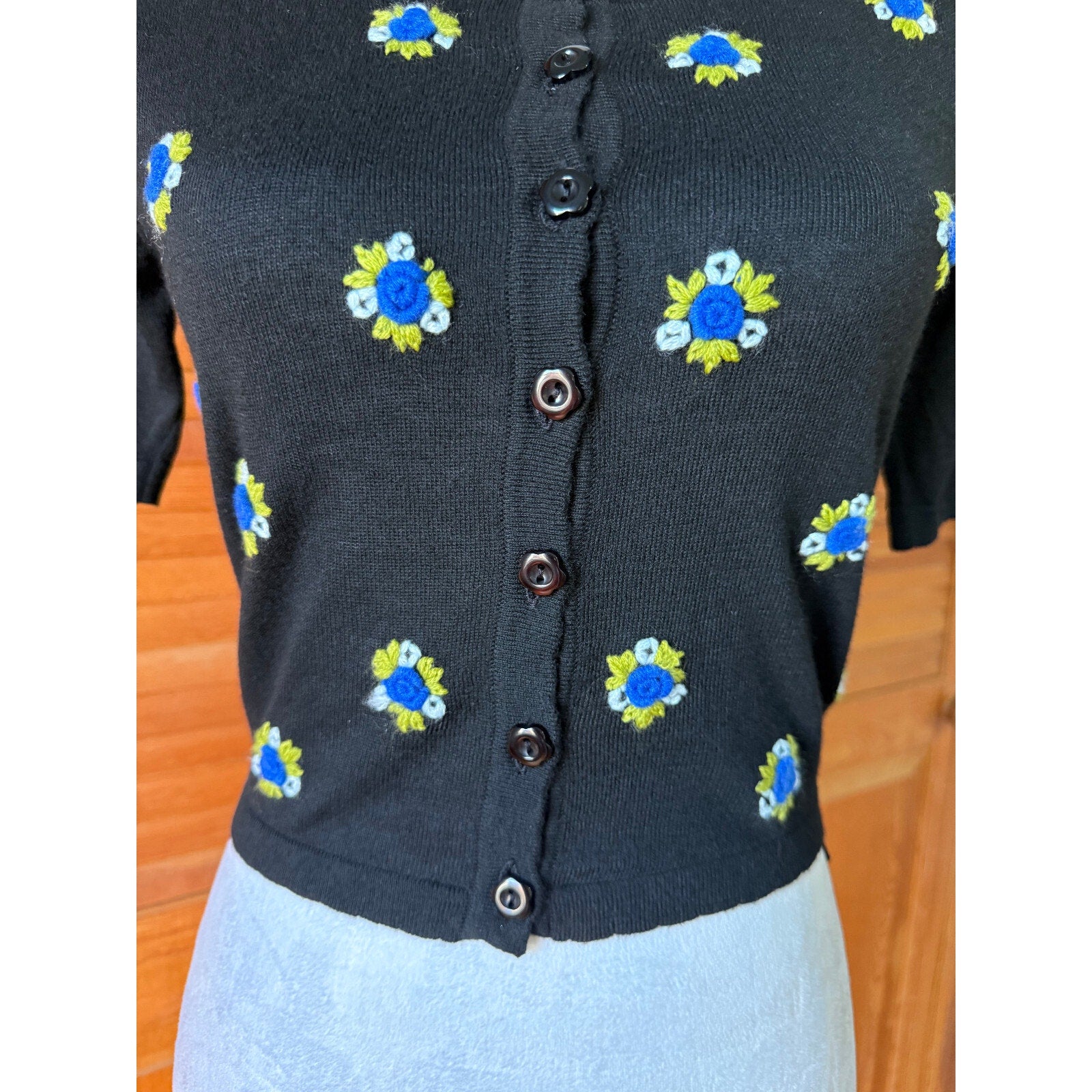 Dolls Kill Gothic Lolita EGL Kawaii Blue Flower Embroidery Black Cropped Top S
