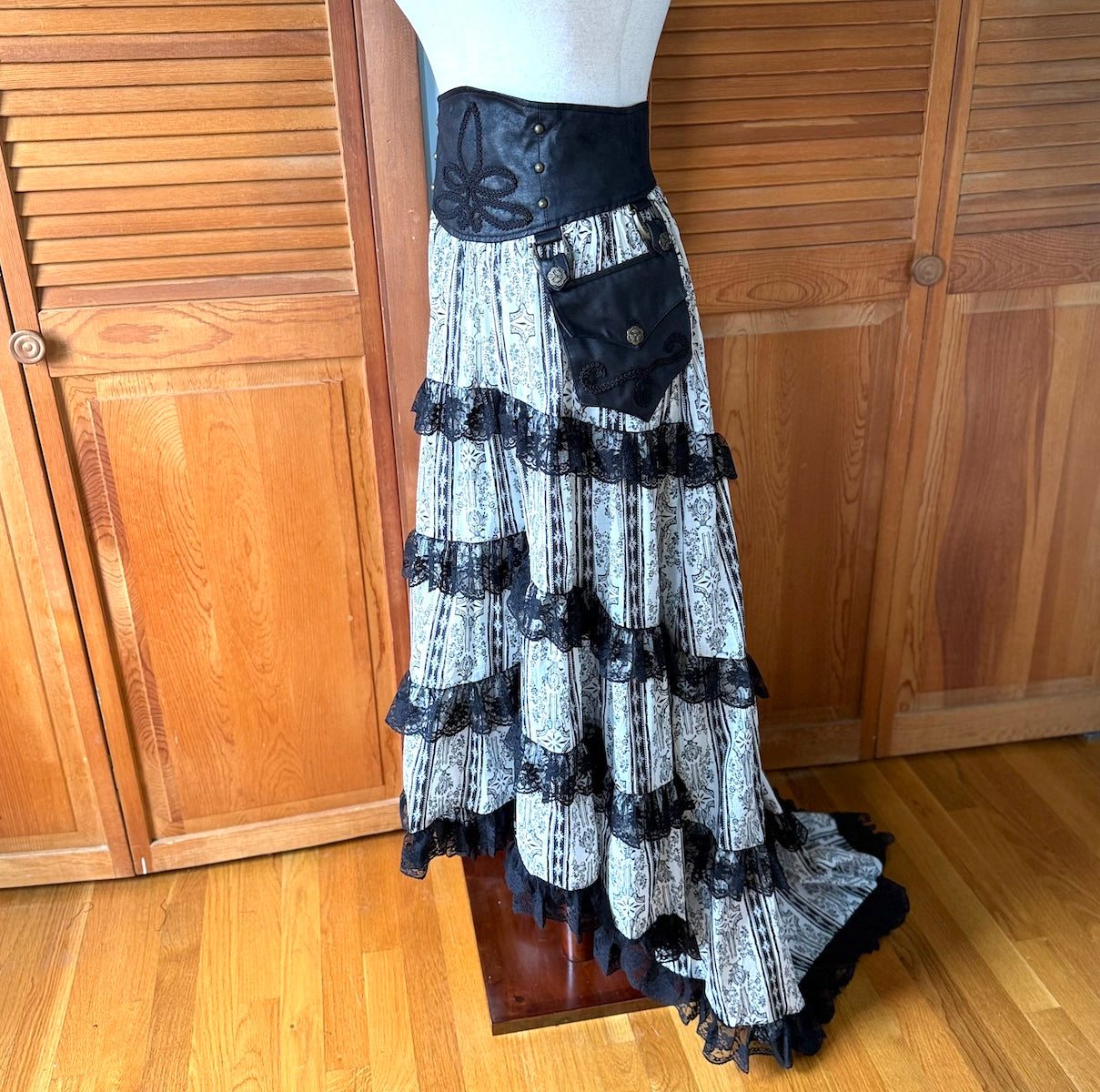 Vintage Lip Service Winchester Emporium Gothic Steampunk Victorian High Waist Skirt