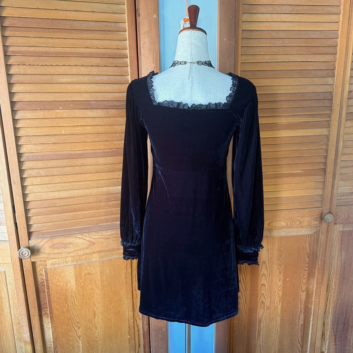 Killstar Gothic Victorian Witchcore EGL Dark Dollcore Black Velvet Dress S