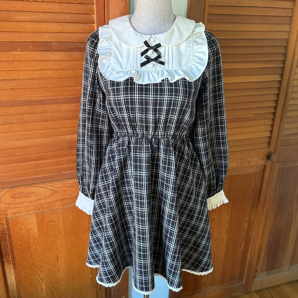 Honey Cinnamon J-fashion Jirai Gyaru Dollcore Black & White Plaid Dress M