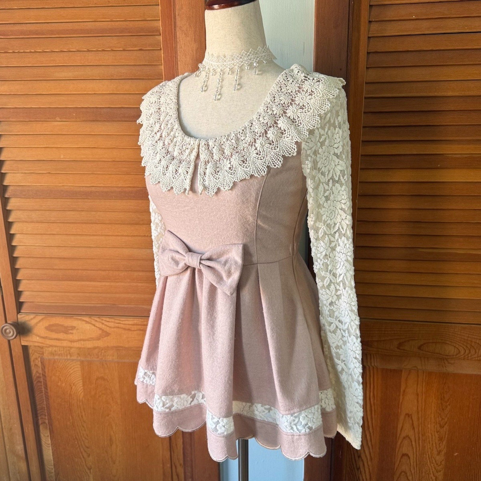 Liz Lisa J-Fashion Kawaii Jirai Gyaru Dollcore Pink White Lace Bow Tunic Dress S