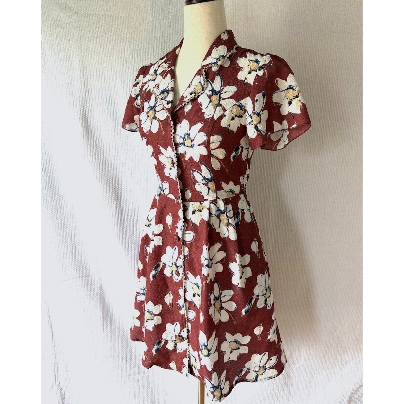Axes Femme Lolita J-Fashion Jirai Gyaru Dollcore Burgundy Floral Dress M