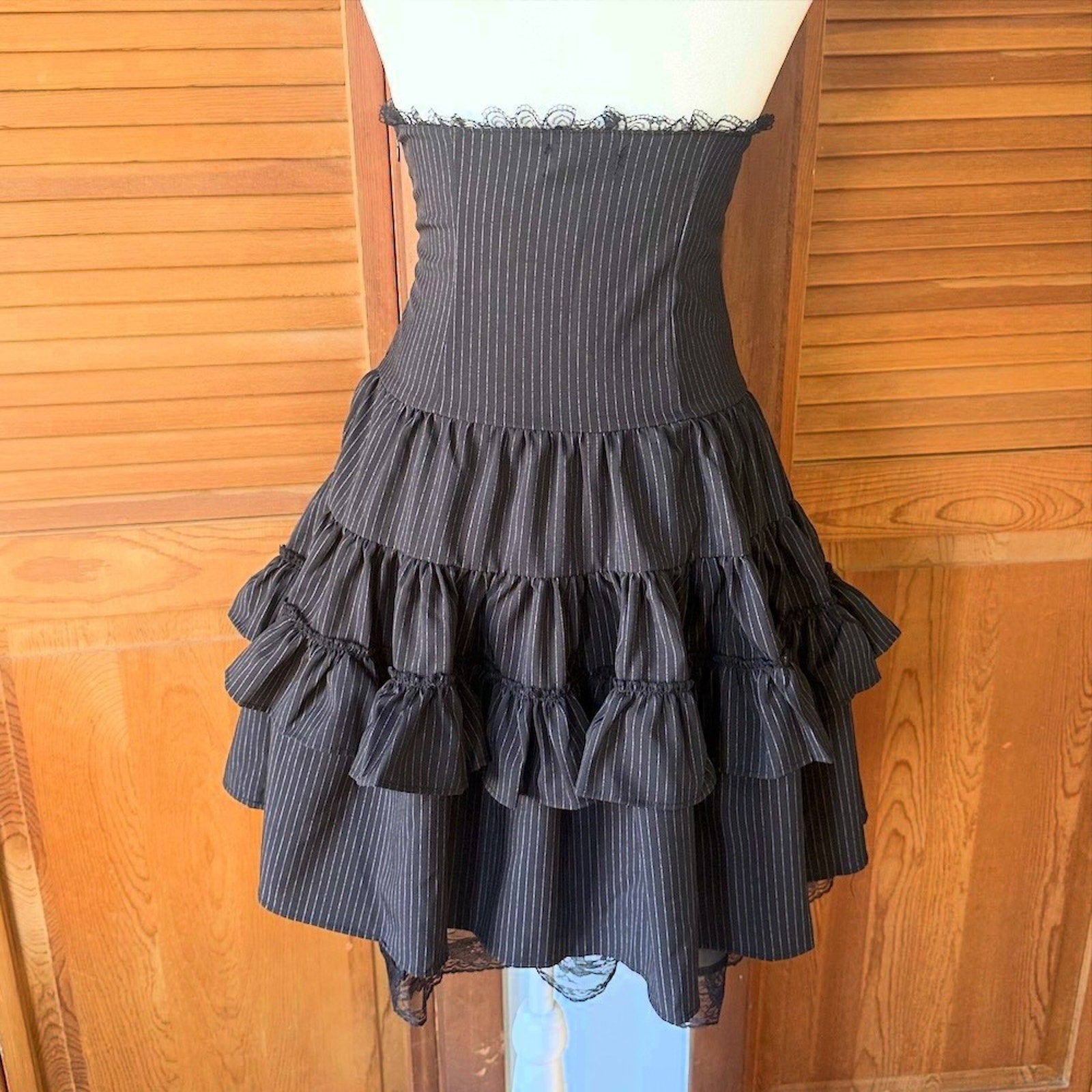 Gothic Lolita EGL Punk Princess ACDC Rag High Waist Pin Stripe Ruffle Skirt XS