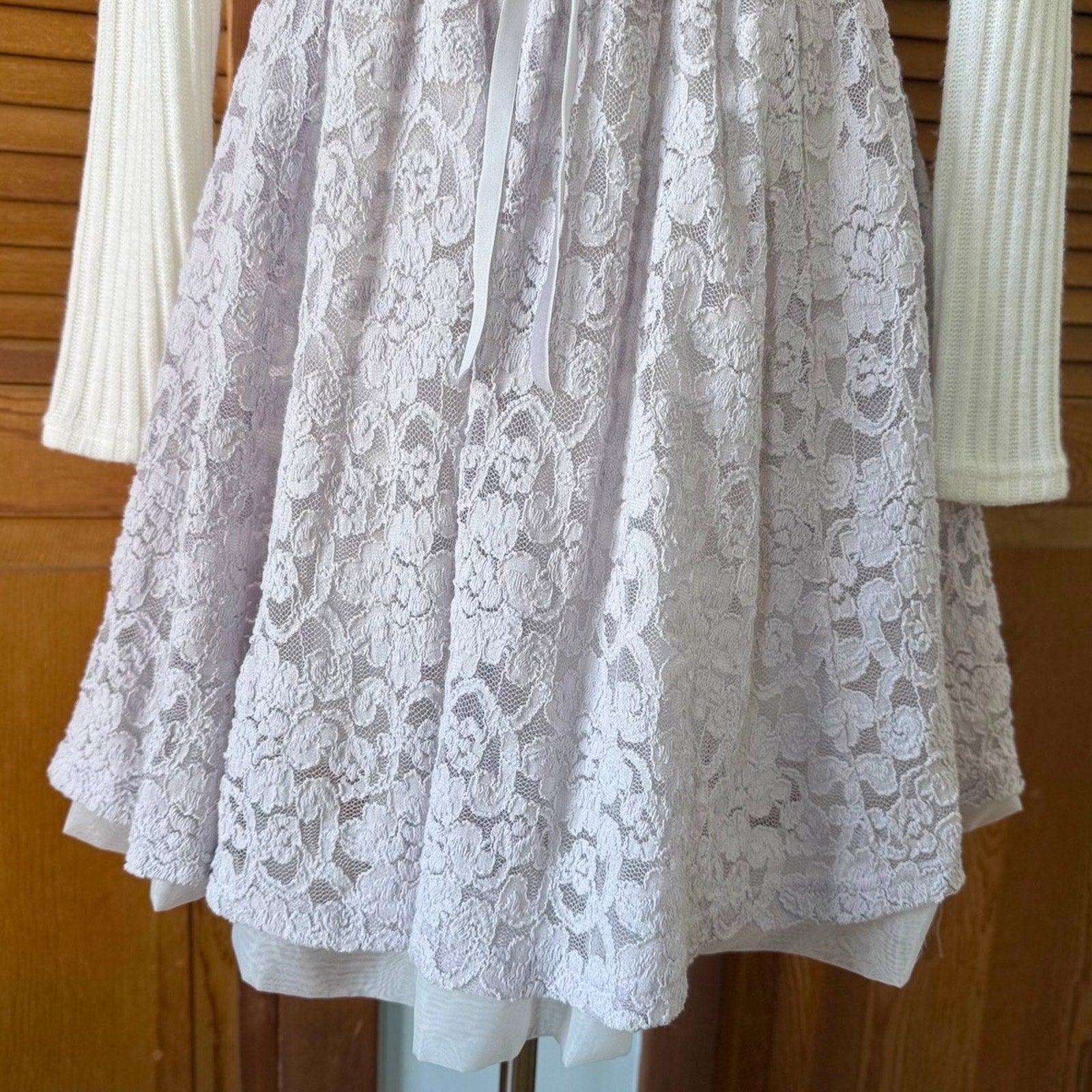 Liz Lisa J-Fashion Jirai Kei Gyaru Dollcore Lilac Lace Ivory Bow Sweater Dress S