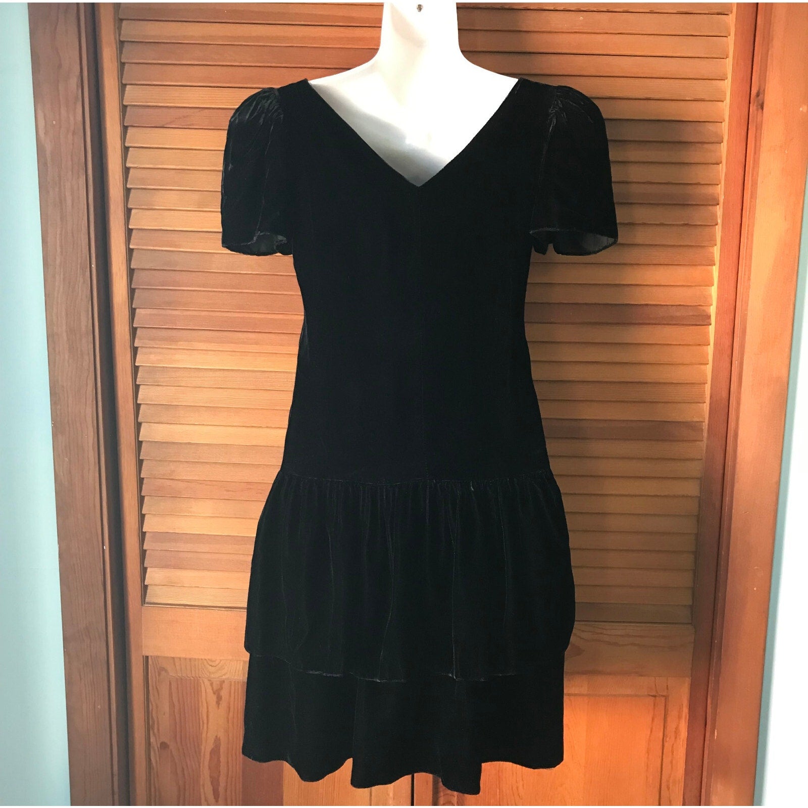Vintage Gothic Lolita EGL Beetle Mania Black Velvet Lace & Bow Dress XS