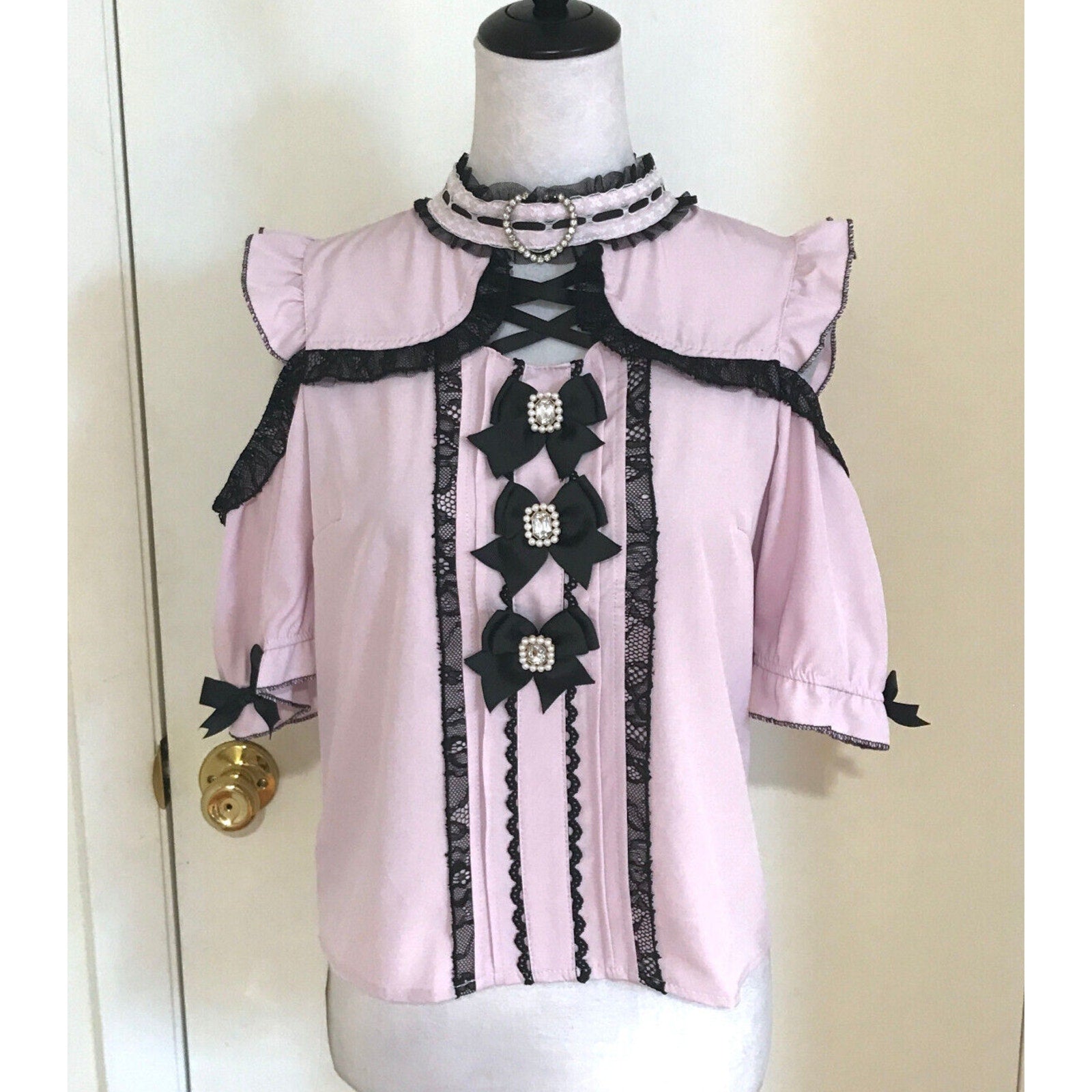 Lolita Victorian J-fashion Jirai Kei Pink Black Bows Open Shoulder Blouse Top L