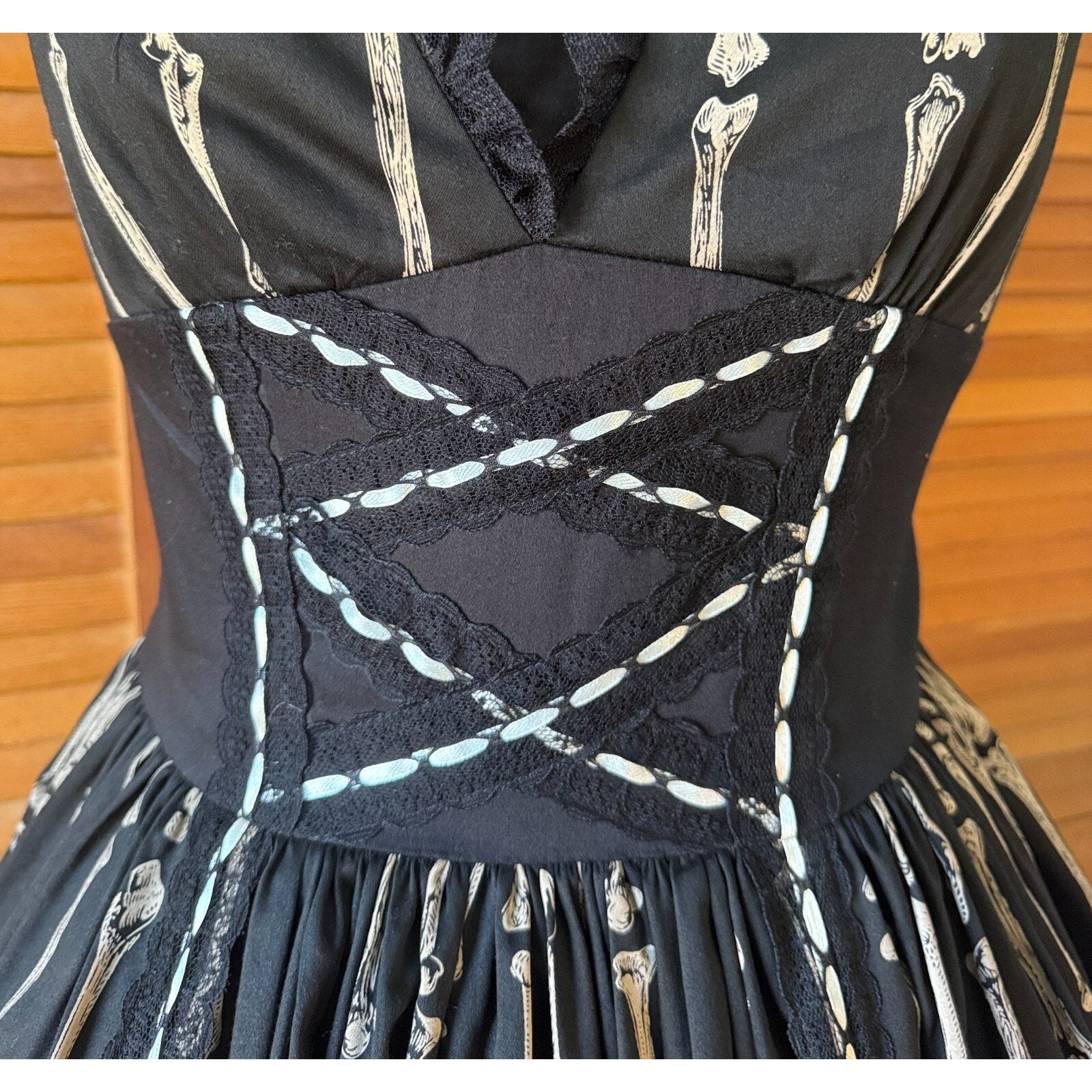 Vintage Lip Service Lolita Bones Gothic EGL Dollcore Kawaii Himekaji Dress M