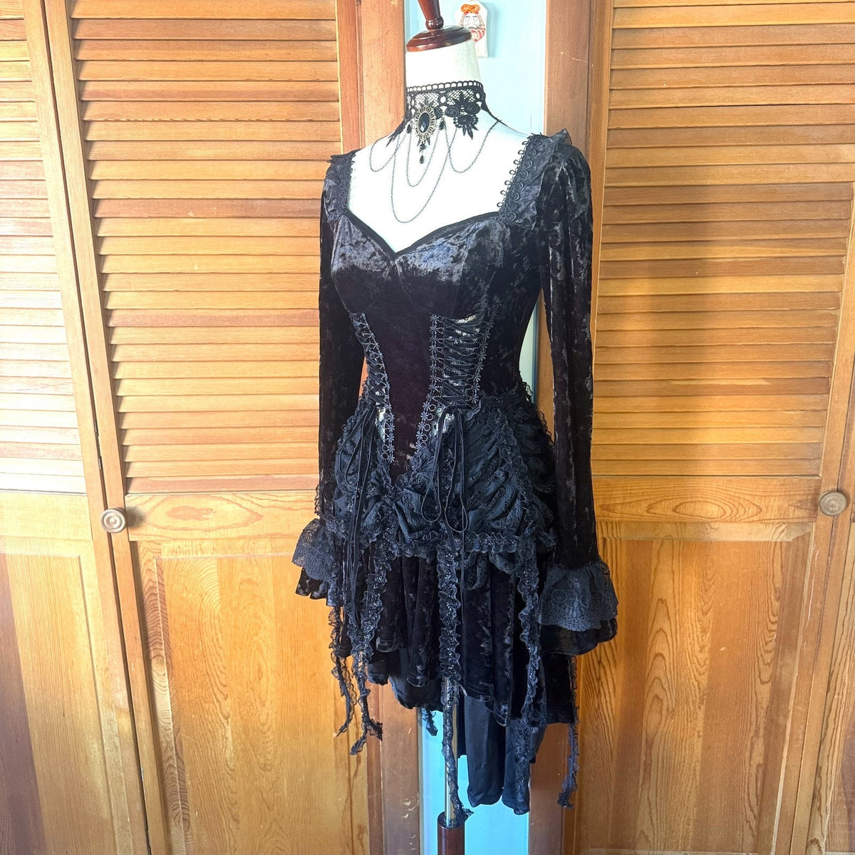 Dark In Love Gothic Victorian Dark Fairy Fare Black Velvet Lace Up Dress