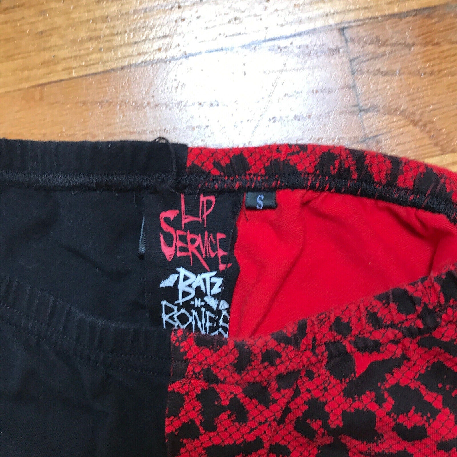 Vintage Lip Service Y2K Punk Goth Black Red Leopard D-Ring Leggings S