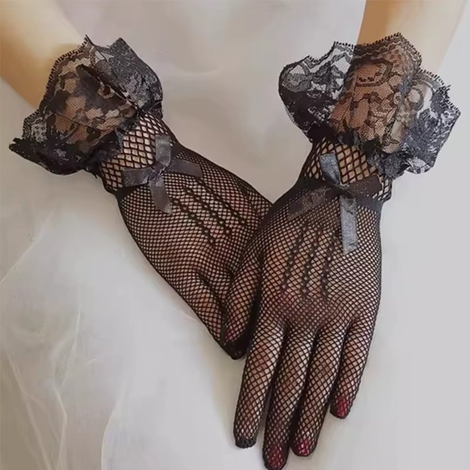 Gothic Victorian Lolita EGL Lolita Vampire Black Fishnet Lace & Bow Gloves