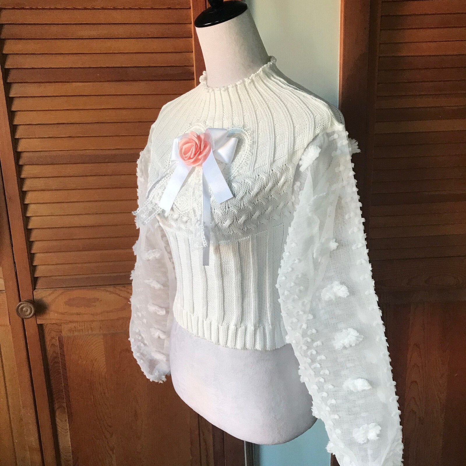 Victorian J-fashion Cottage Dolly Innocent Heart White Cropped Sweater Top S-M