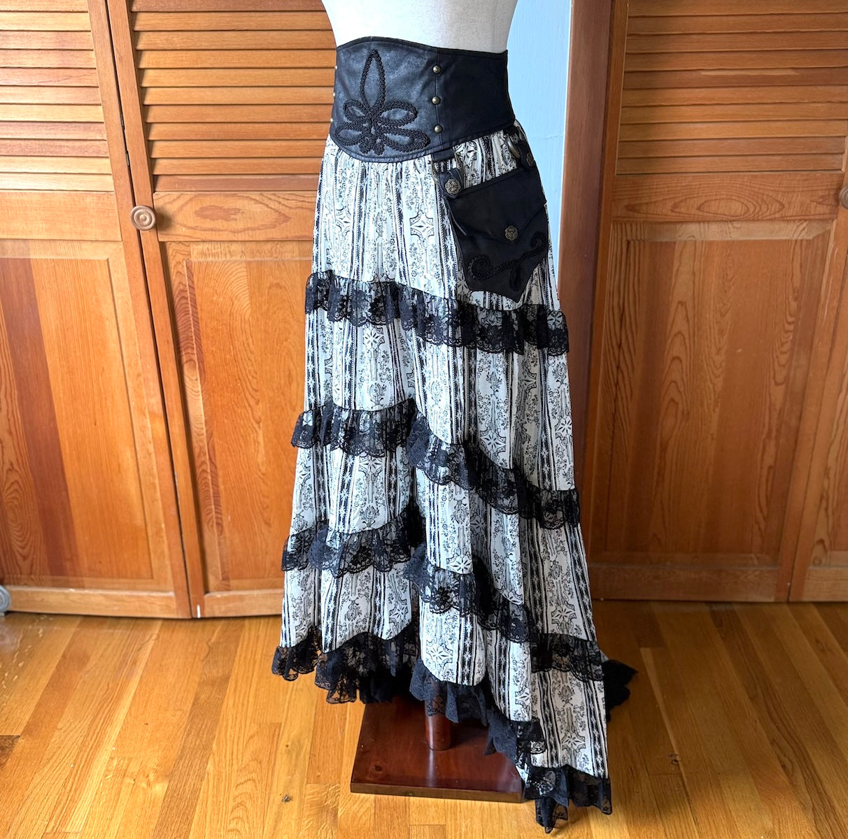 Vintage Lip Service Winchester Emporium Gothic Steampunk Victorian High Waist Skirt