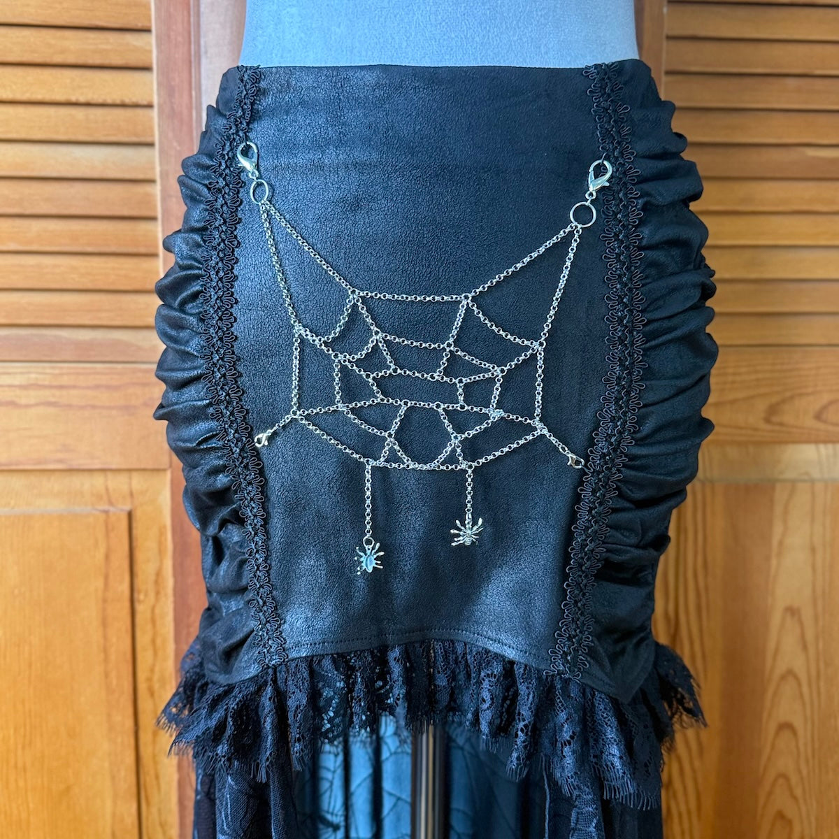 Devil Fashion Spiderweb Enchantment Garden Goth High-Low Skirt