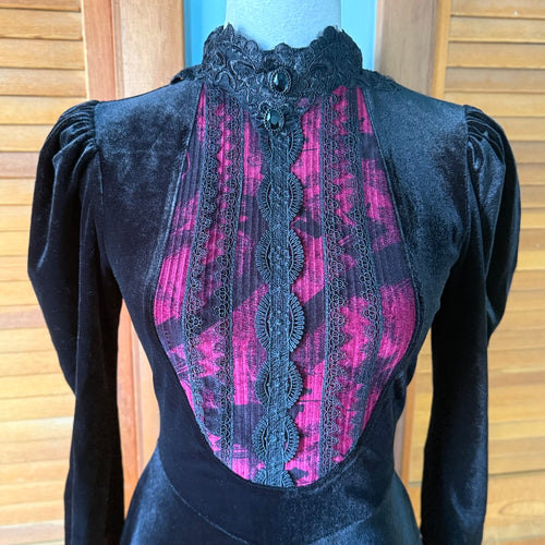 Dark in Love Black Velvet Undead Beloved Goth Victorian Vampire Dress
