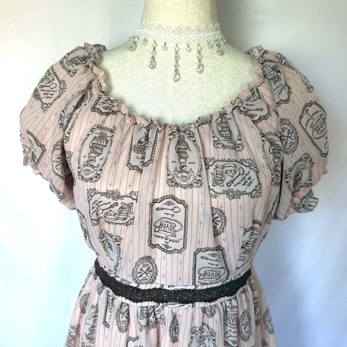 Axes Femme Poetique J-fashion Victorian Chocolat de Paris Pink Dress M