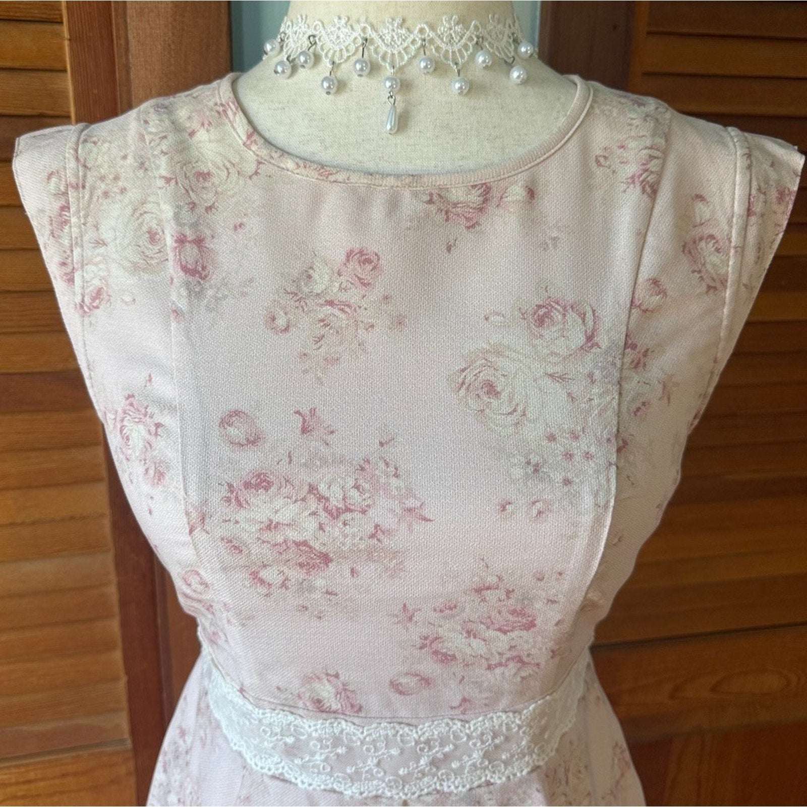 Liz Lisa J-fashion Gyaru Himekaji Light Pink Rose White Lace Summer Dress S