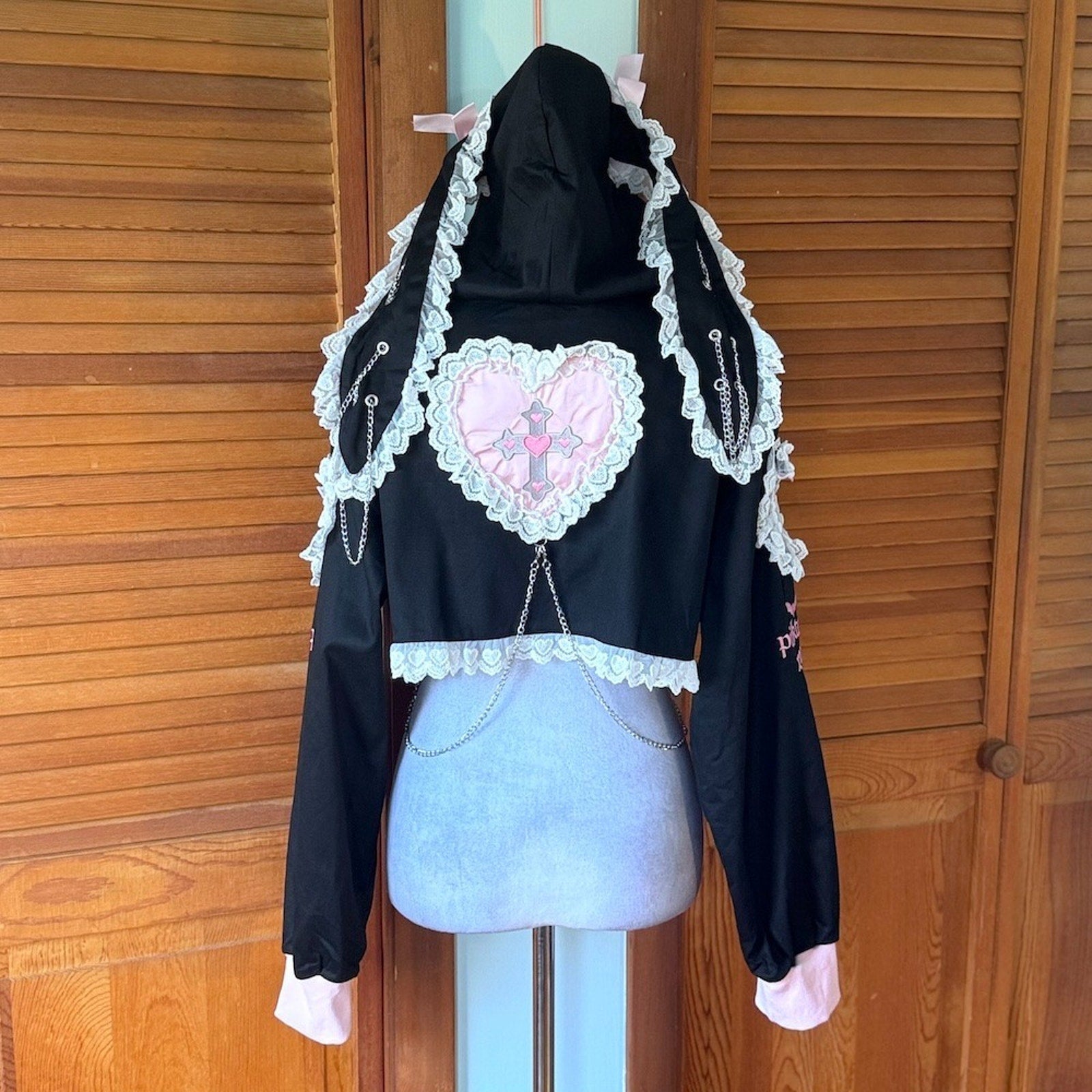 ACDC Rag J-Fashion Gyaru EGL Punk Bunny Heart Cross Bows Hoodie Jacket