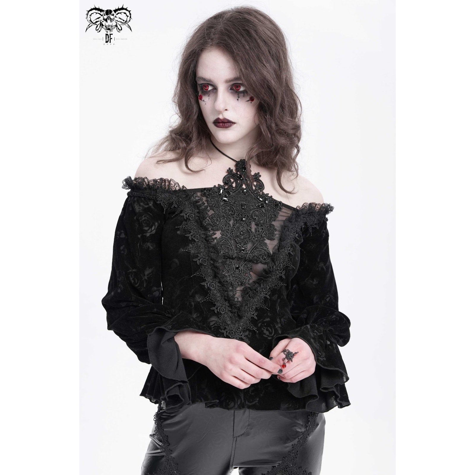Devil Fashion Gothic Victorian Vampire Black Velvet Rose & Lace Beaded Top