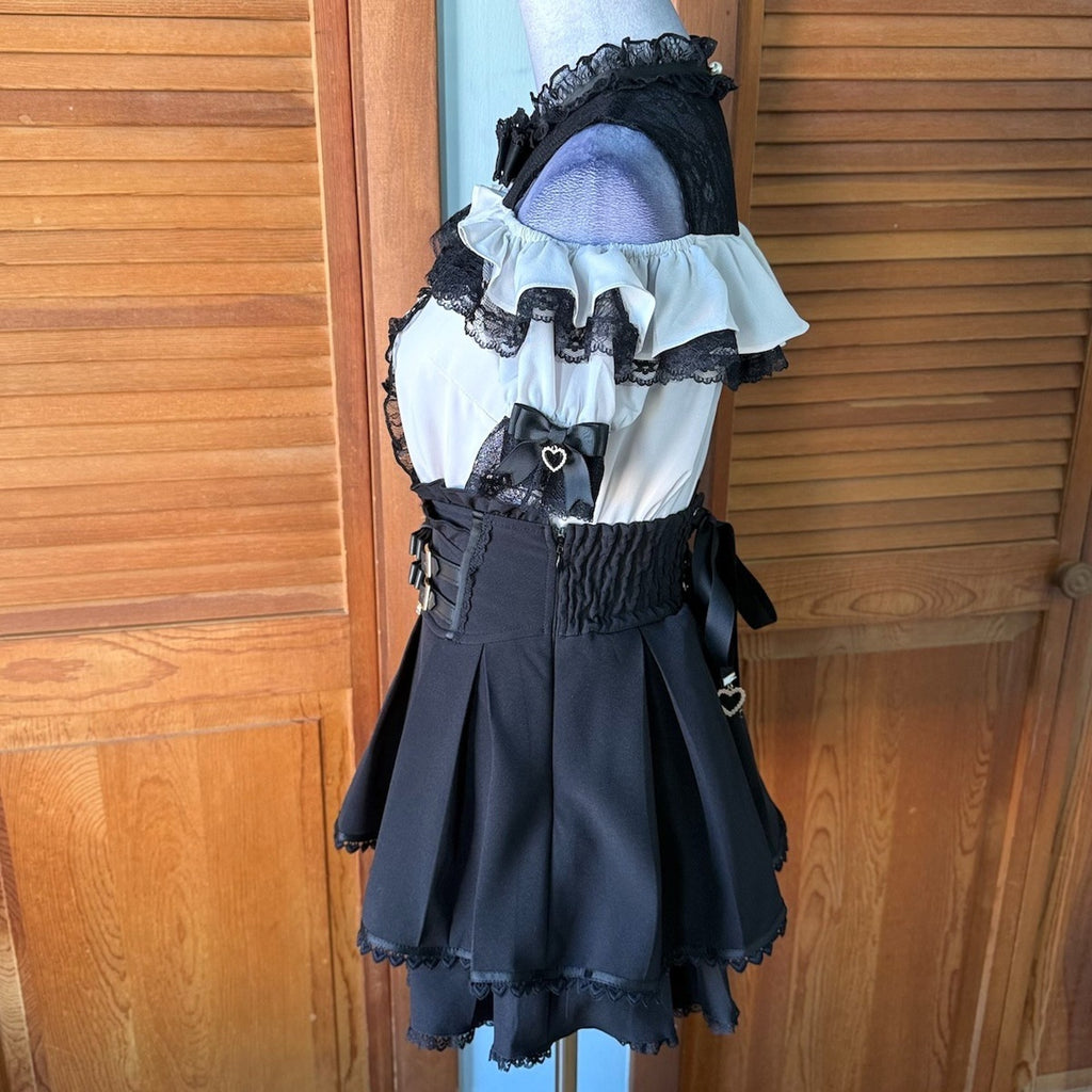 J-Fashion Jirai Kei Gyaru Harajuku Heart & Buckle Top & Skirt Set Up Outfit