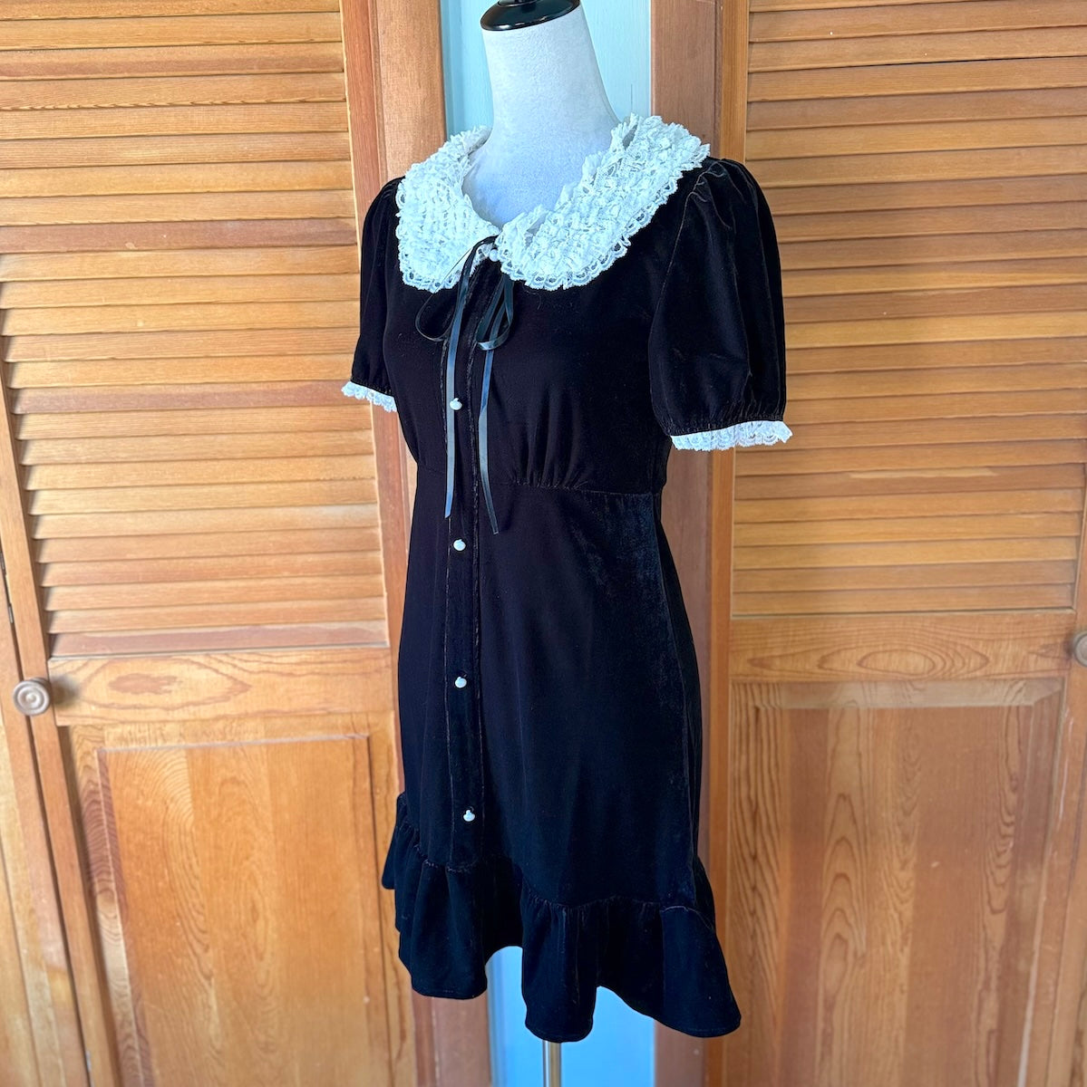 Killstar Gothic Lolita Punk Halloween Wednesday Addams Black Velvet Dress