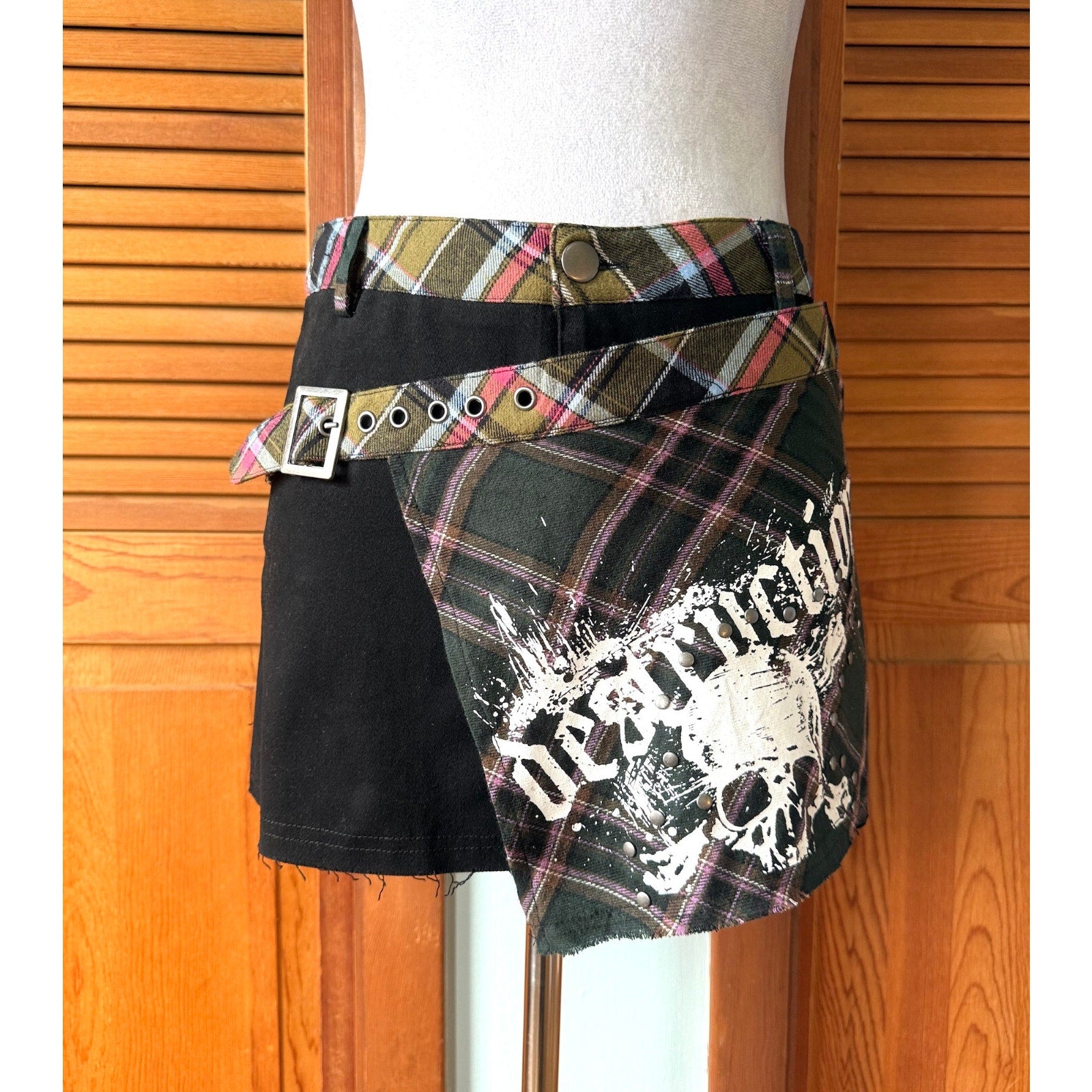 Dolls Kill Punk Goth Flap Skull Black Green Plaid Destruction Mini Skirt