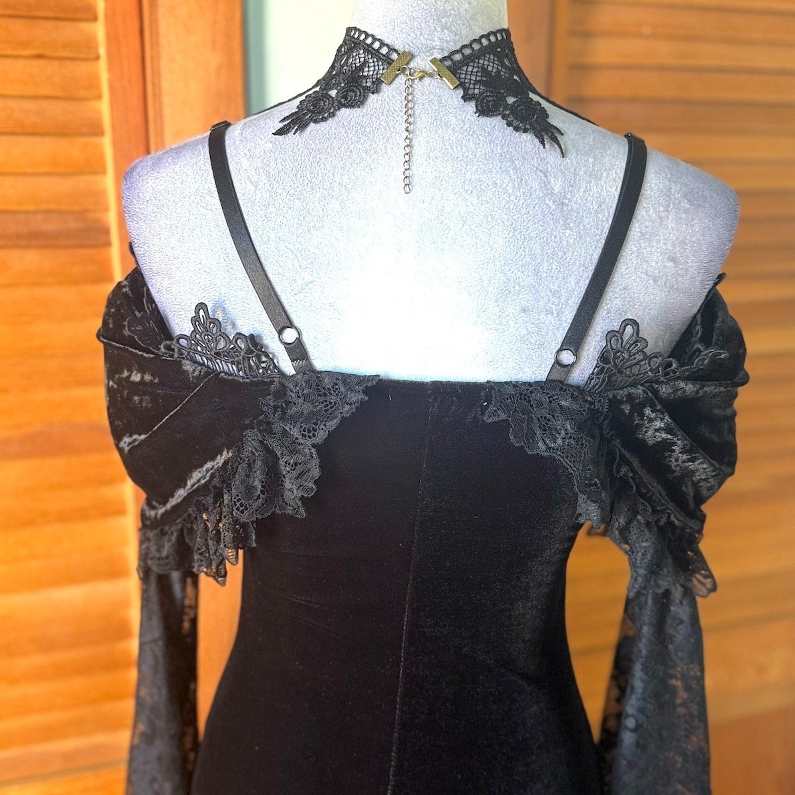 Gothic Victorian Vampire Doomsday Queen Black Velvet & Lace Asymmetrical Dress